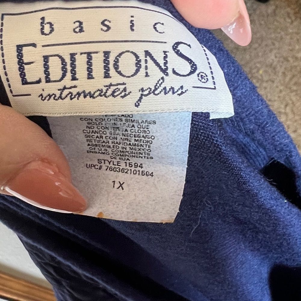 Vintage Basic Editions Robe - Picture 5 of 7
